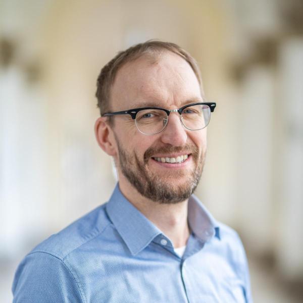 Prof. Dr. Jochen Weller